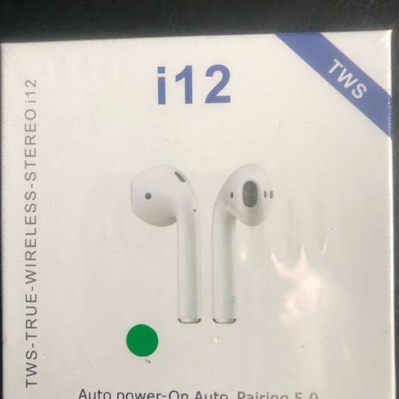 Portable Bluetooth rechargeable earbuds. - Picture 2 of 4